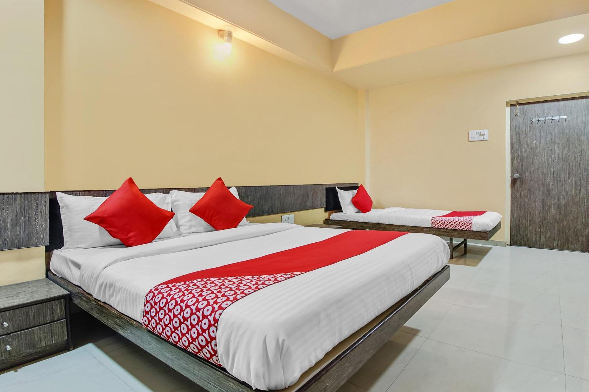 Hotel O Priyanka Residency Sholapur Exterior foto