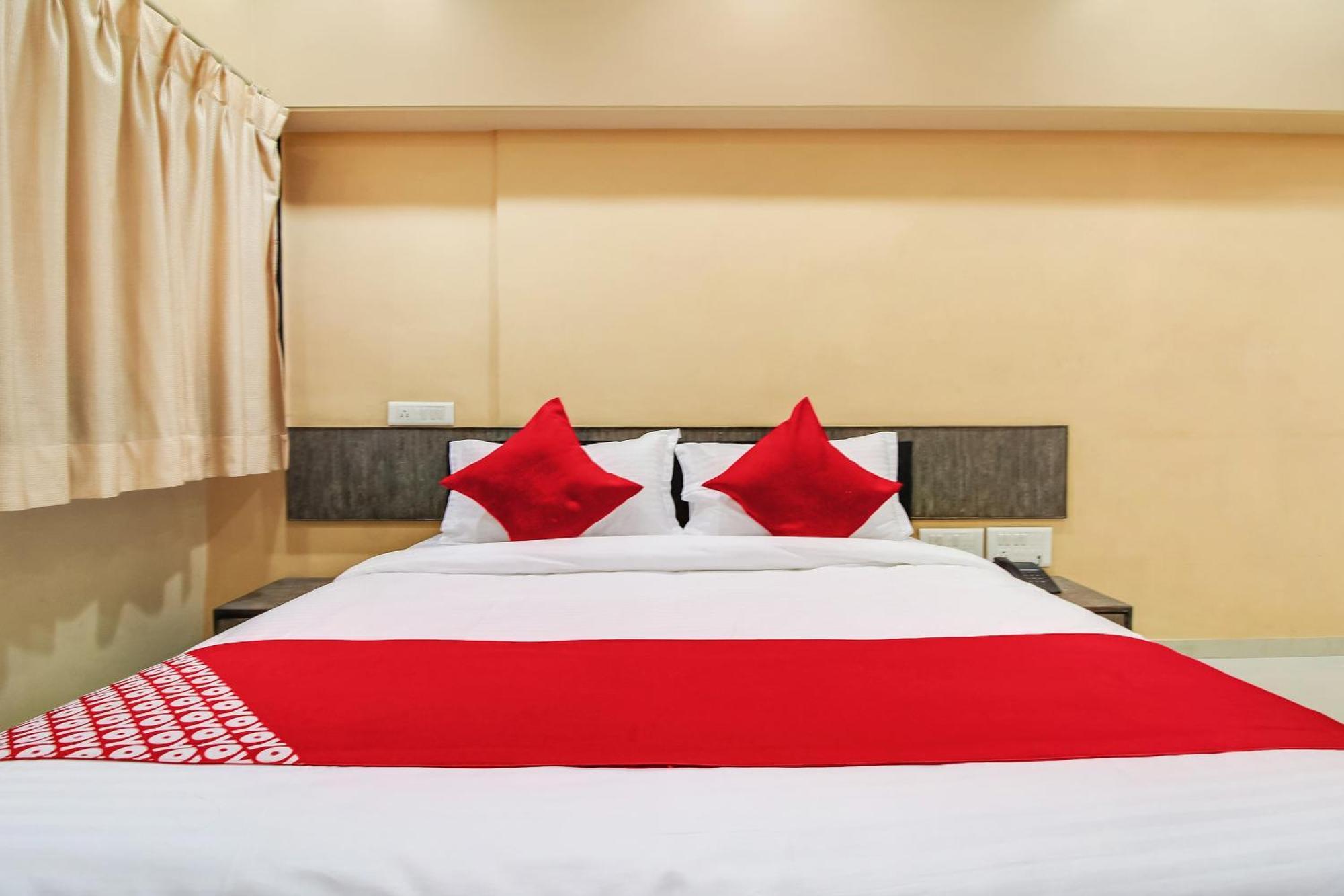 Hotel O Priyanka Residency Sholapur Exterior foto